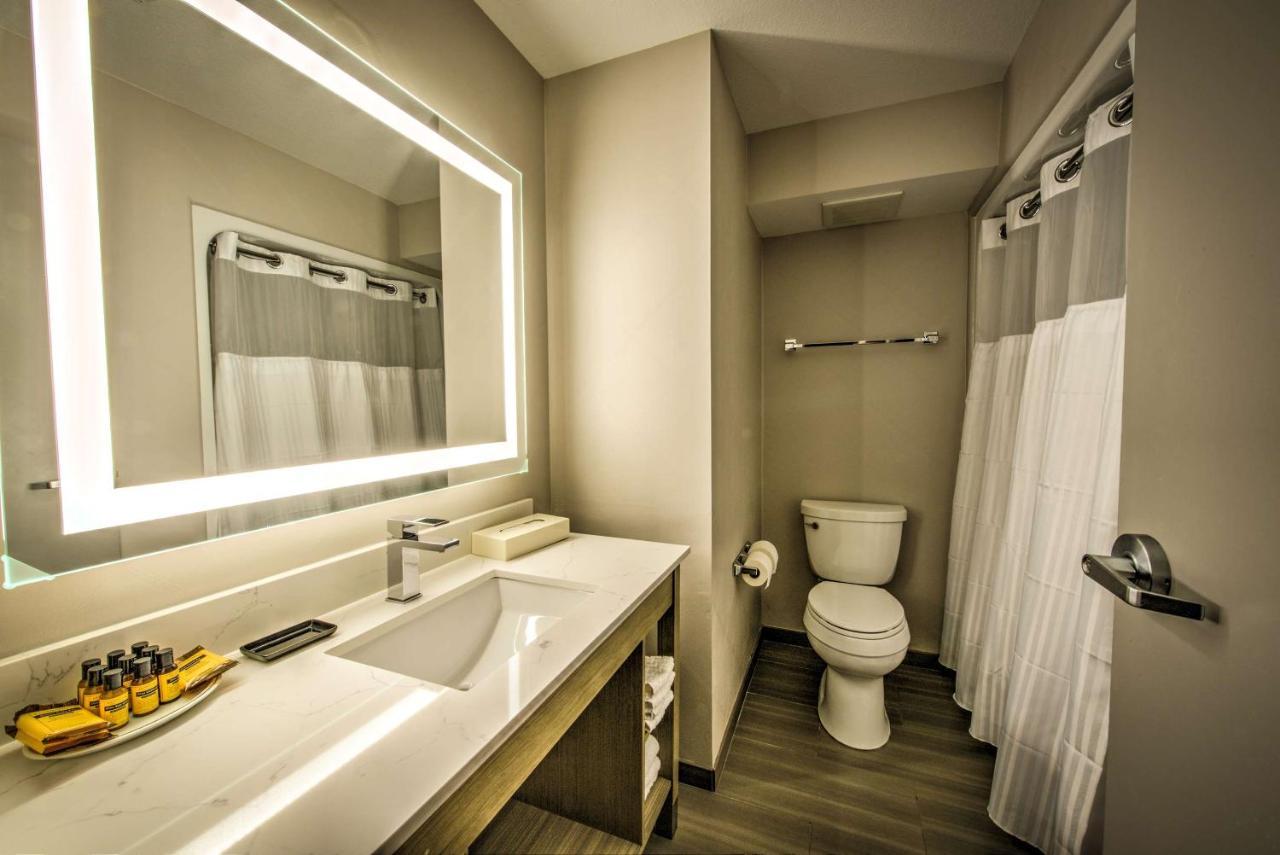 Hotel Western Media Center Inn&suites 3*